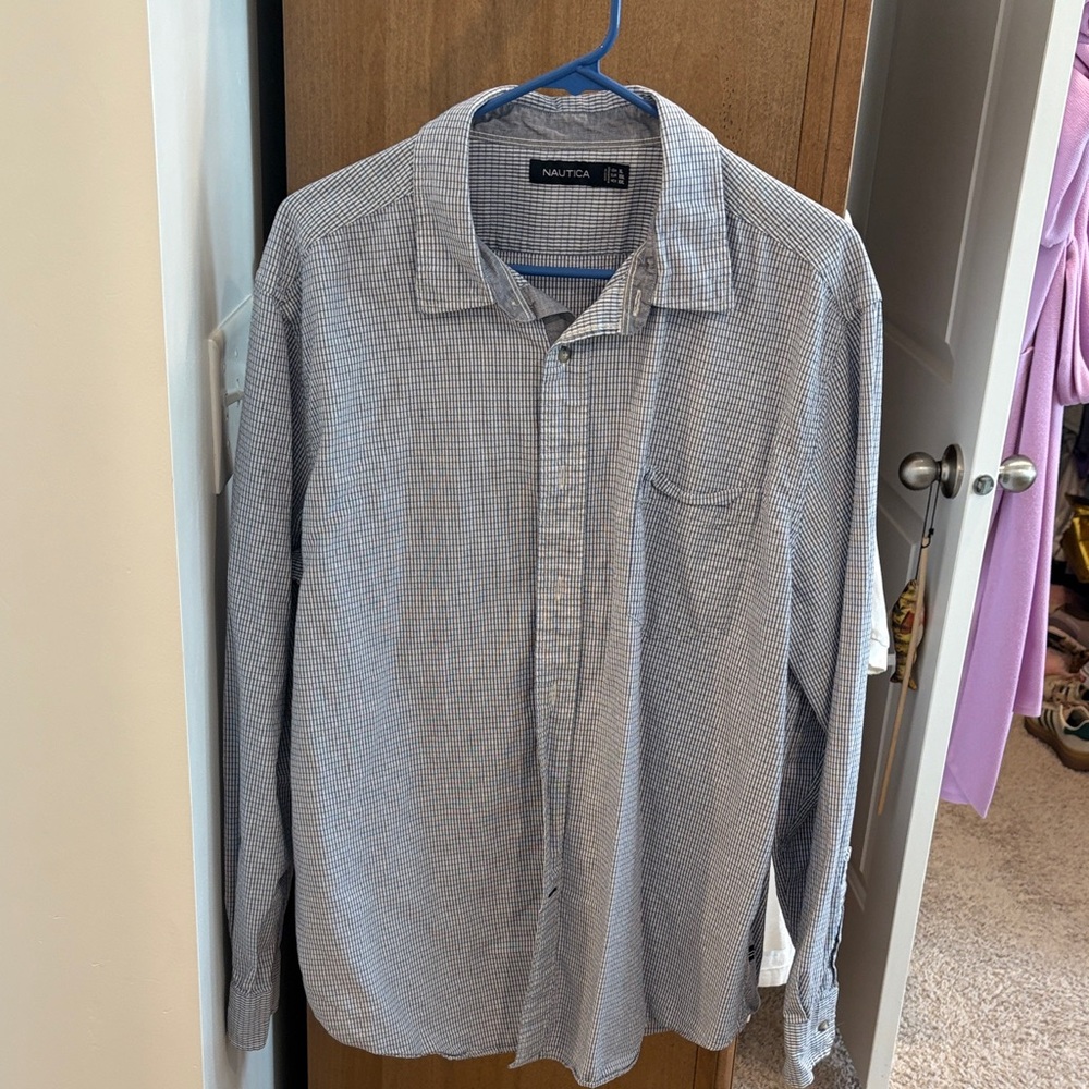 Nautica Men's Blue Checkered Button Down Shirt